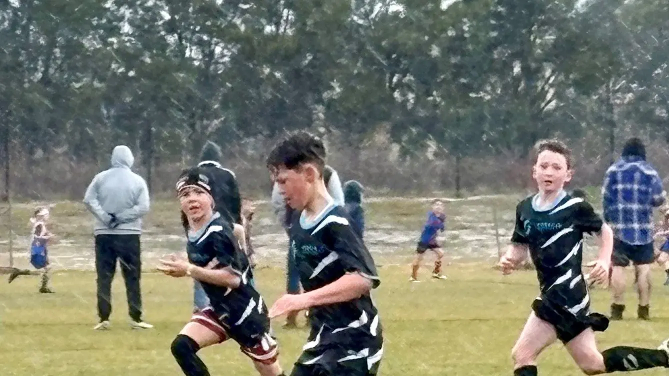 Mud, goals and grit as Thunder brave the elements