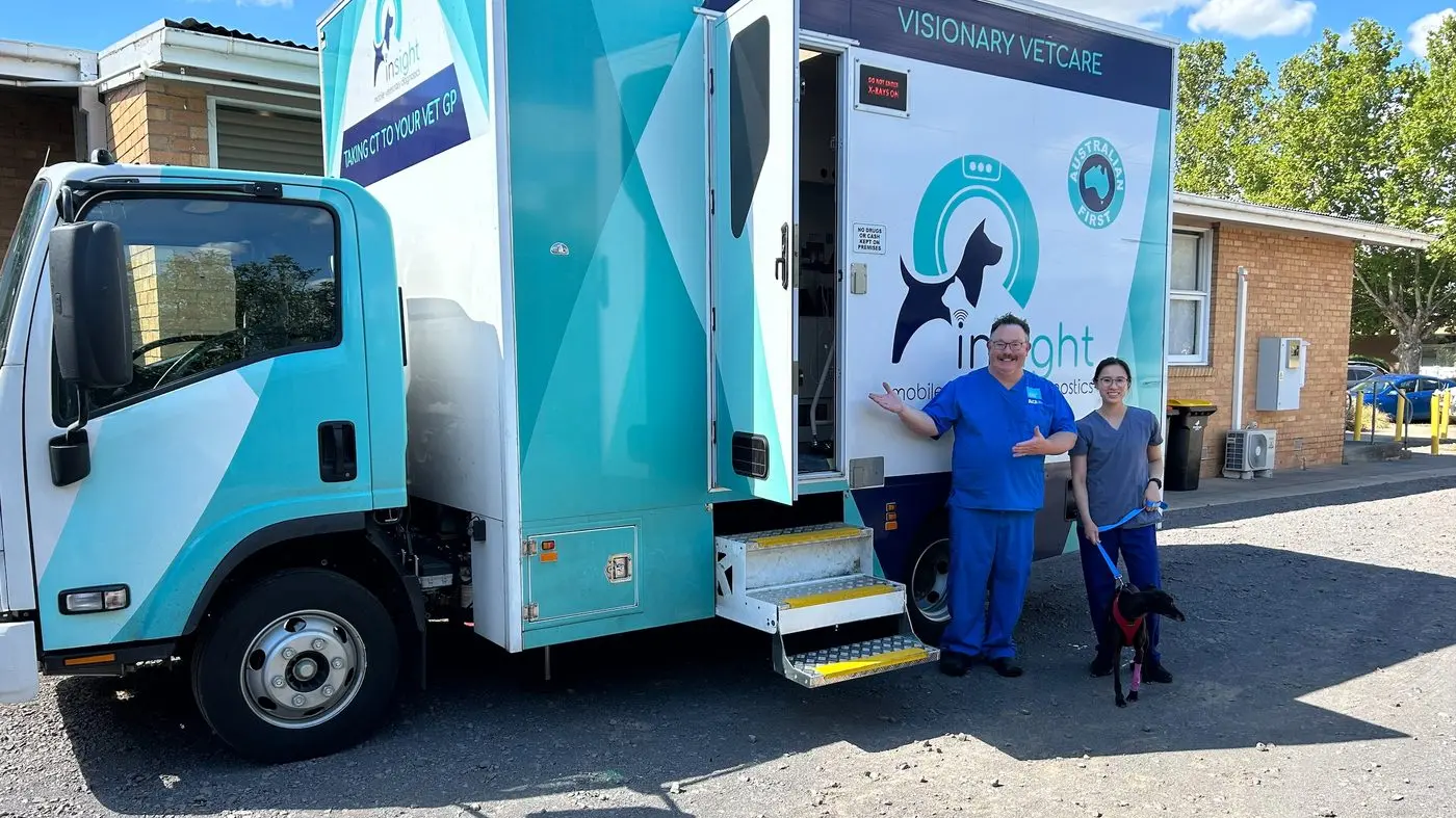 Mobile animal CT in town