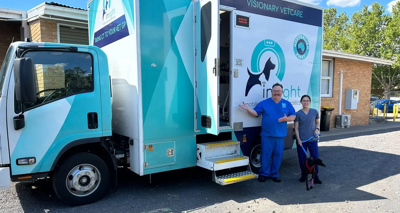 Mobile animal CT in town