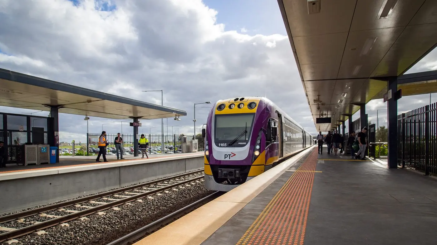 Don’t risk your life on the rail network