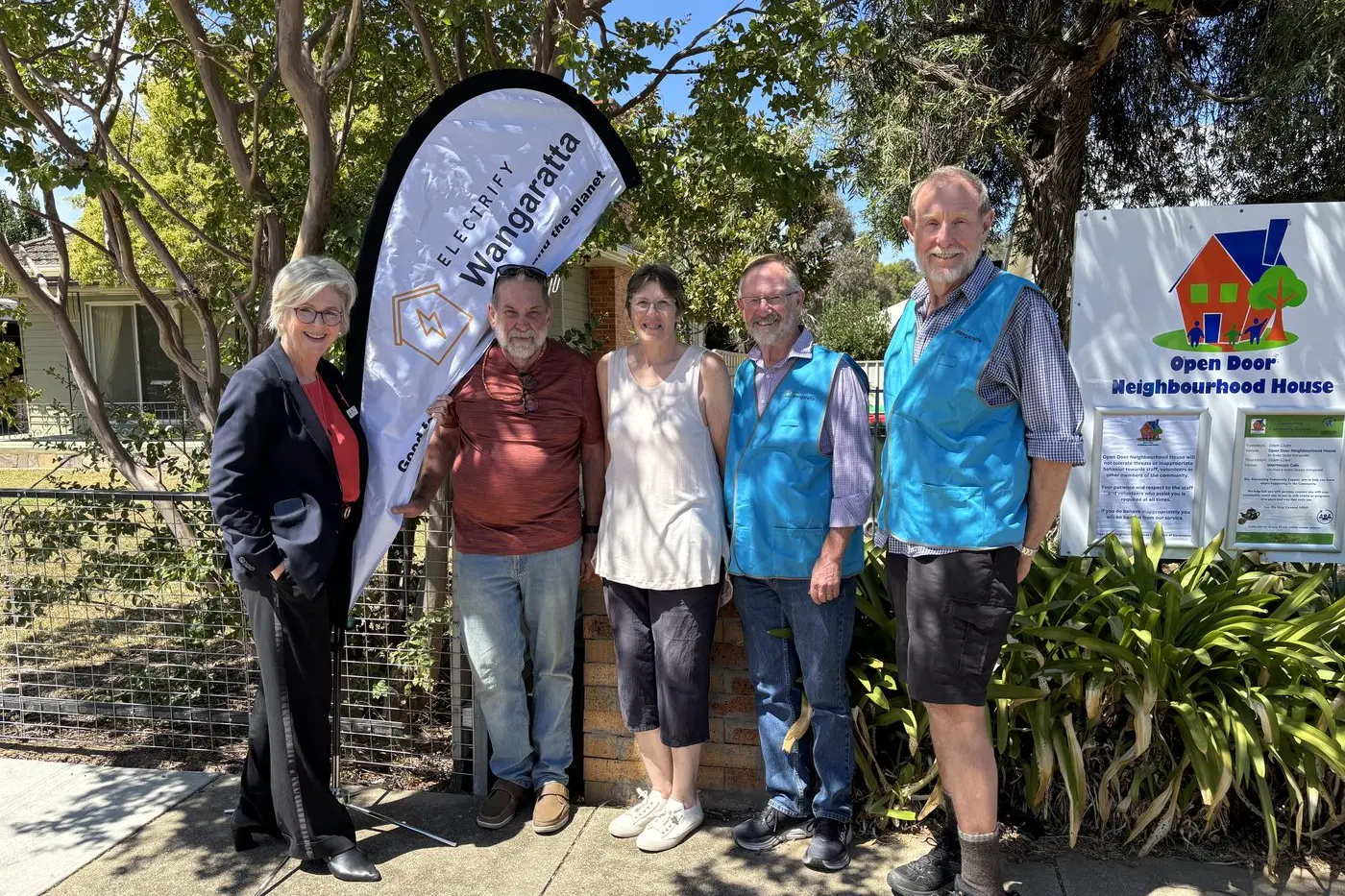 ELECTRIFYING: Helen Haines dropped into Open Door Neighbourhood House in Burke Street with Electrify Wangaratta, a project of Wangaratta Landcare and Sustainability Inc. The group discussed with local residents the opportunities to make savings on their energy bills through electrification. Pictured are Helen Haines (left), Bert Huber (resident), Julie Styles (resident), Rob Carolane, and John Naylor (Wangaratta Landcare and Sustainability Inc).