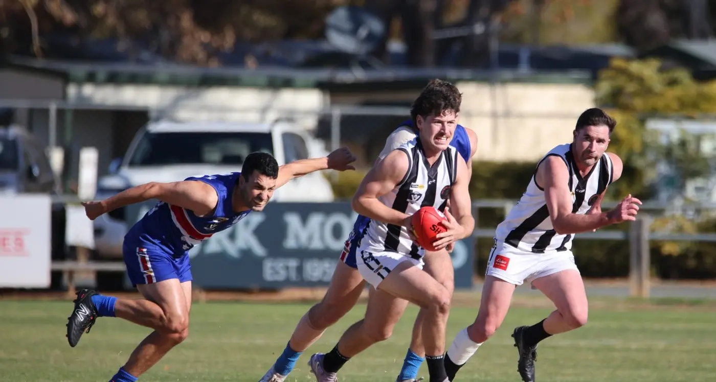 Magpies dominate Tatura in commanding 10-goal victory