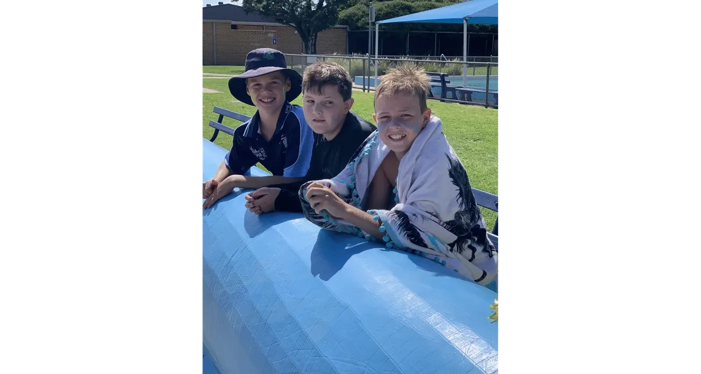 Swimmers compete at district level