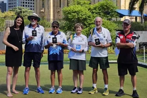 BOWLING TRIP: Annabelle Cleeland joins Seymour VRI\\'s Ian Cashill, Jane Wilson, and VT Bowlers Leanne Russell-Jones and Harry Daley, Alongside Organiser Peter Cunningham.