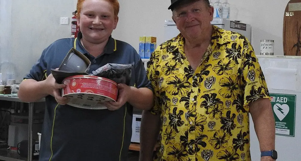 Junior shooter dominates Euroa clay target club's annual Christmas shoot