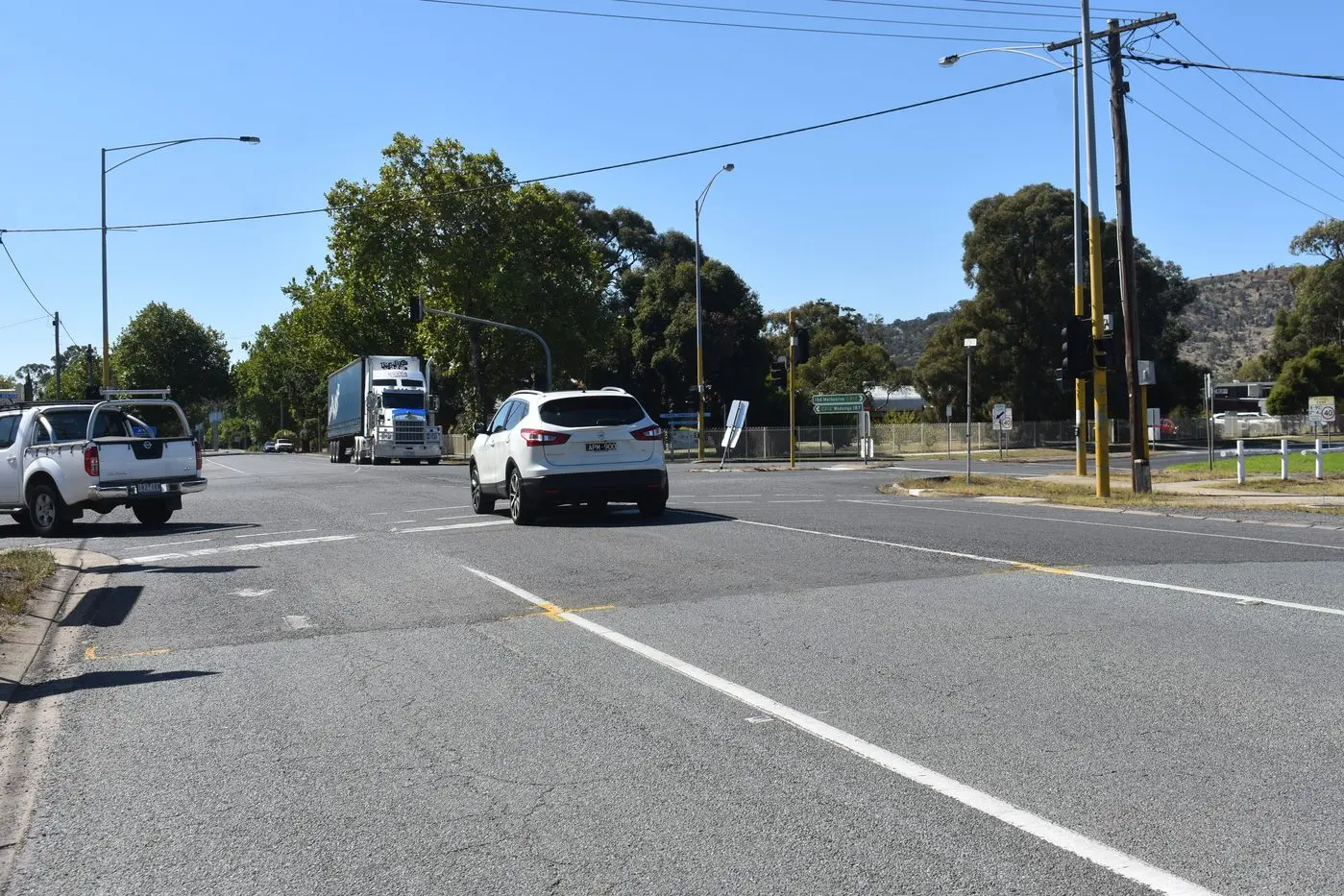 FIVE WAYS: One crossing supervisor at the corner of Anderson and Clifton Streets has to watch for traffic and children coming from five directions \\u2013 a safety concern for children if supervision is ceased at this extremely busy crossing. PHOTO: Pam Zierk\\u2013Mahoney Id:39506