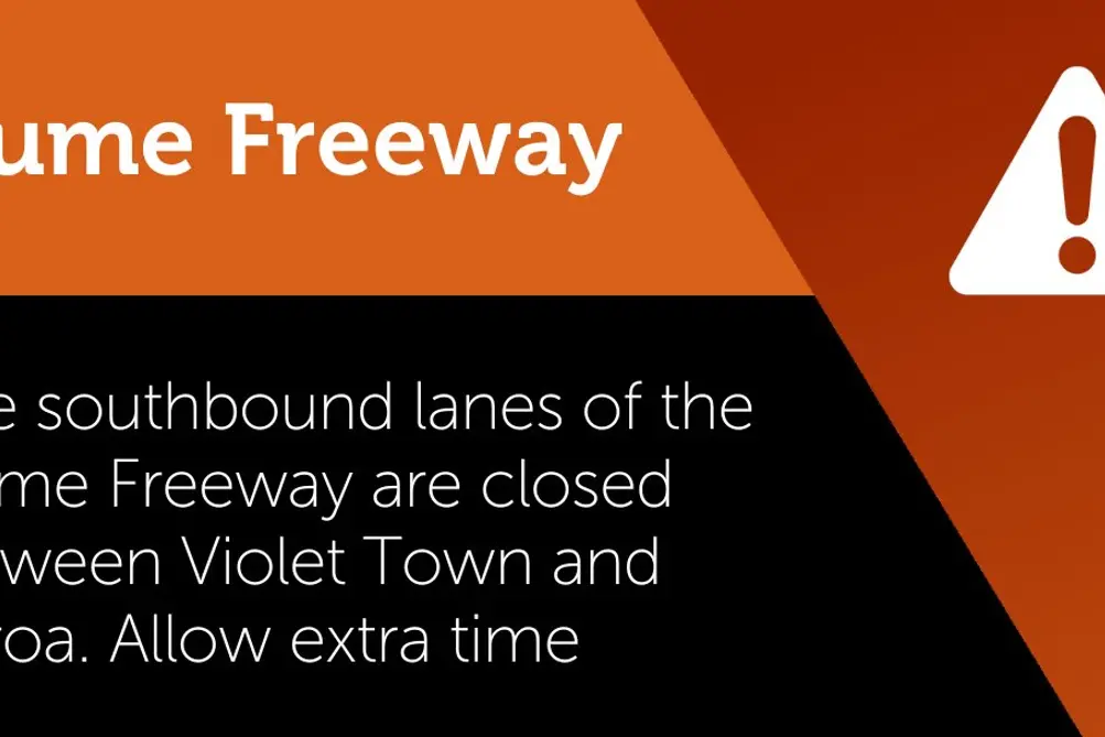 HUME CLOSED: A serious collision has caused a shutdown of the Melbourne bound lanes of the Hume Freeway in between Violet Town and Euroa. PHOTO: VicTraffic Id:31073