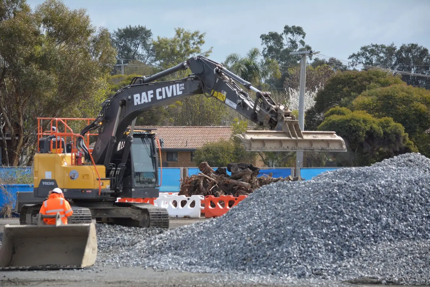 Still digging as underpasses begin