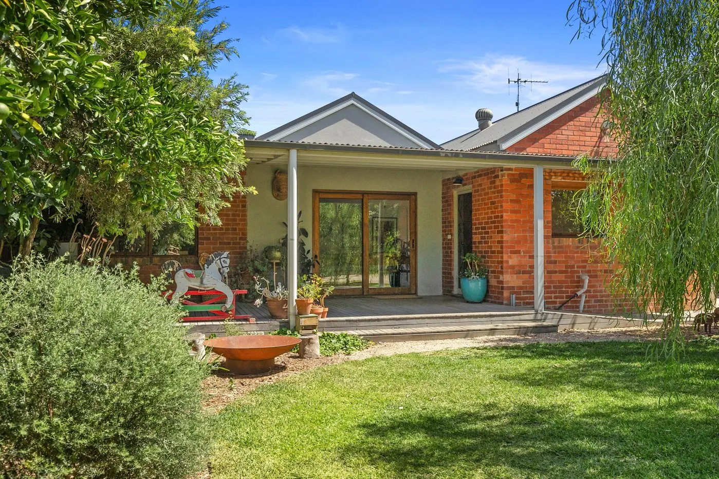 MEDIAN JUMP: Pictured is 7 Platt Street, Euroa, recently sold by Elders Euroa, while the town sees an increased median house price. Inset are Elders Euroa agent Brendan Allen (top) and Ray White Euroa agent Rikki Donlen. PHOTO: Elders Euroa
