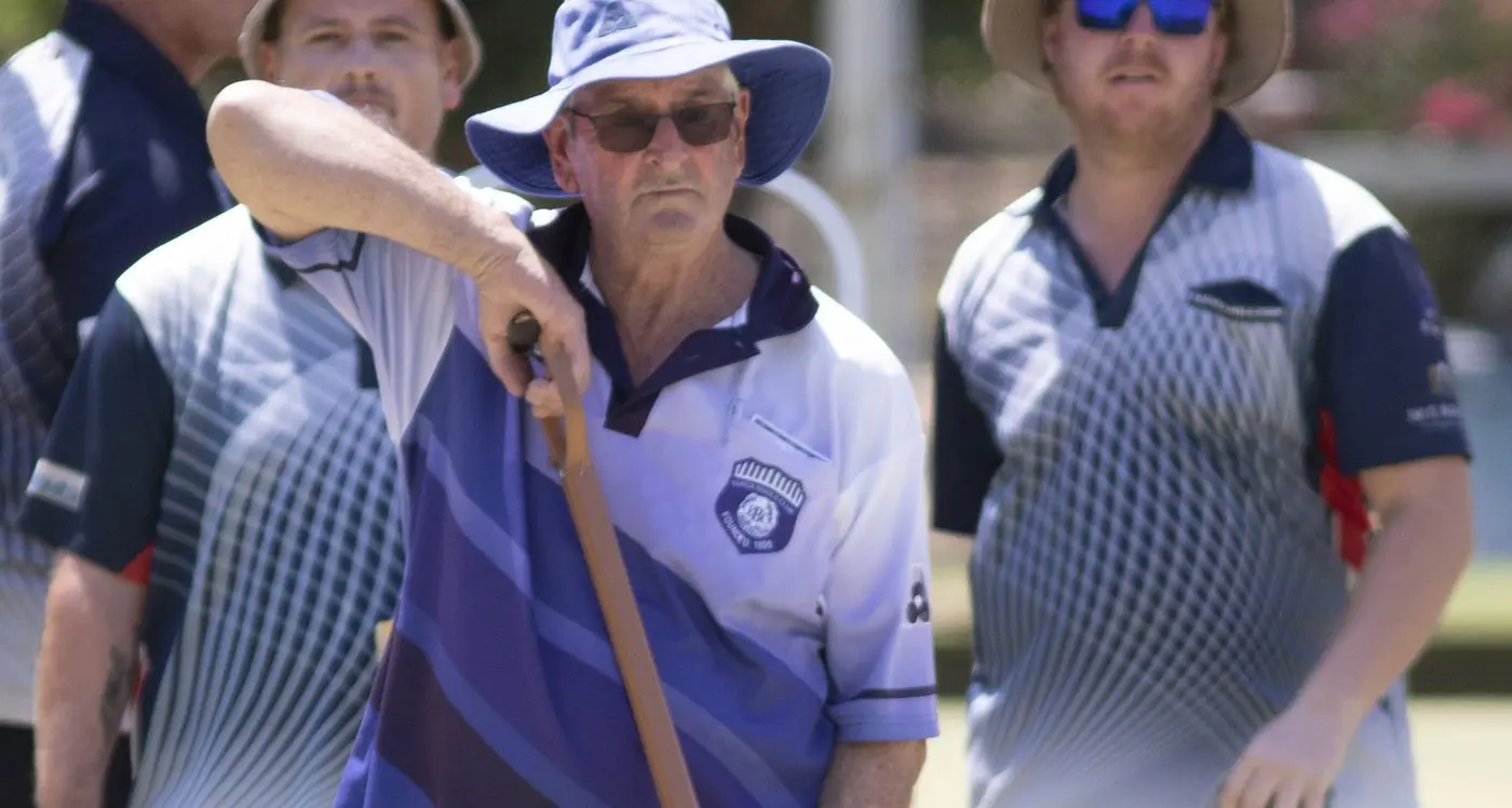 Violet Town’s Dennis Taylor and Neil Higgins compete in thrilling 100-Up final