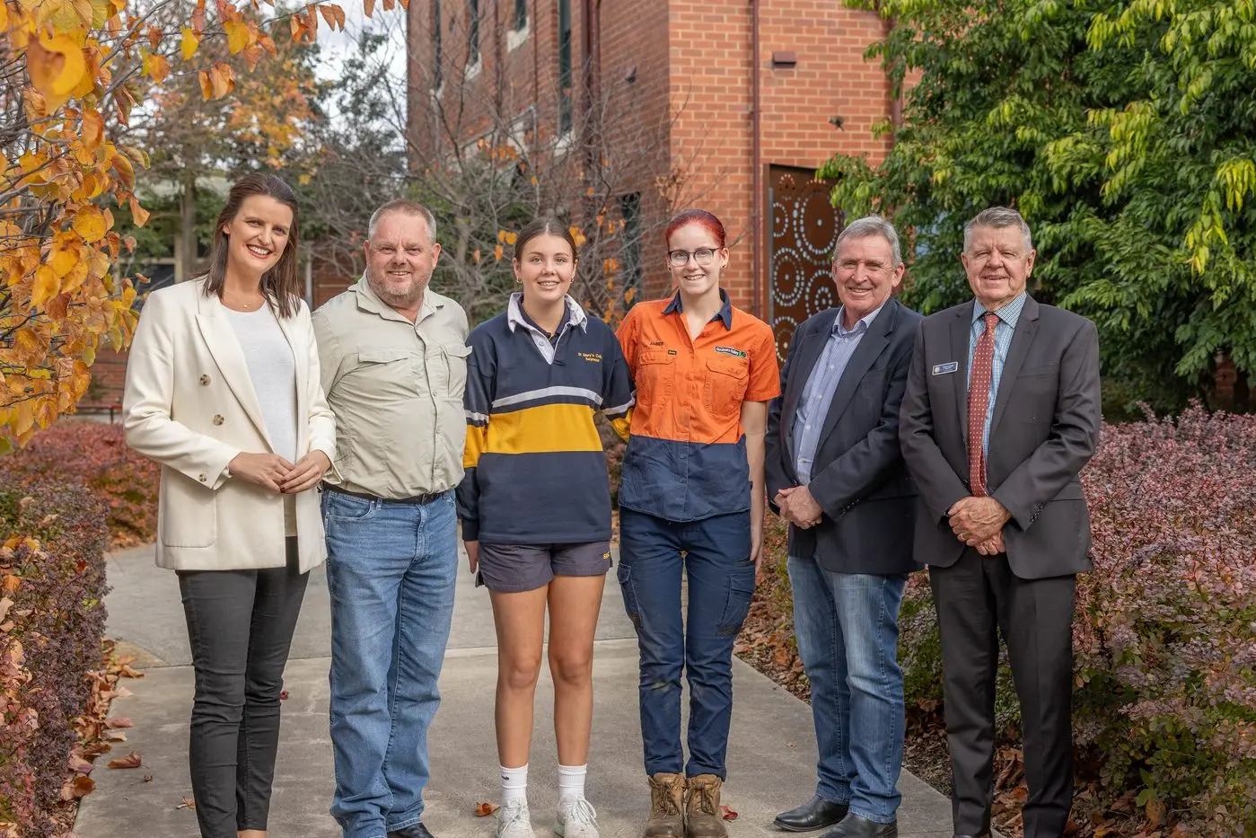 TREK OPPORTUNITY UP FOR GRABS: Member for Euroa Annabelle Cleeland with the Nationals Tim Bull, last year\\'s recipients Chloe Butterworth and Amber McNally, Kilmore Racing Club treasurer Gary Harbor, and Wayne Smith.