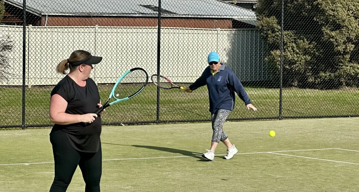 Euroa holds off Wappan in final sets to stay top of ladder