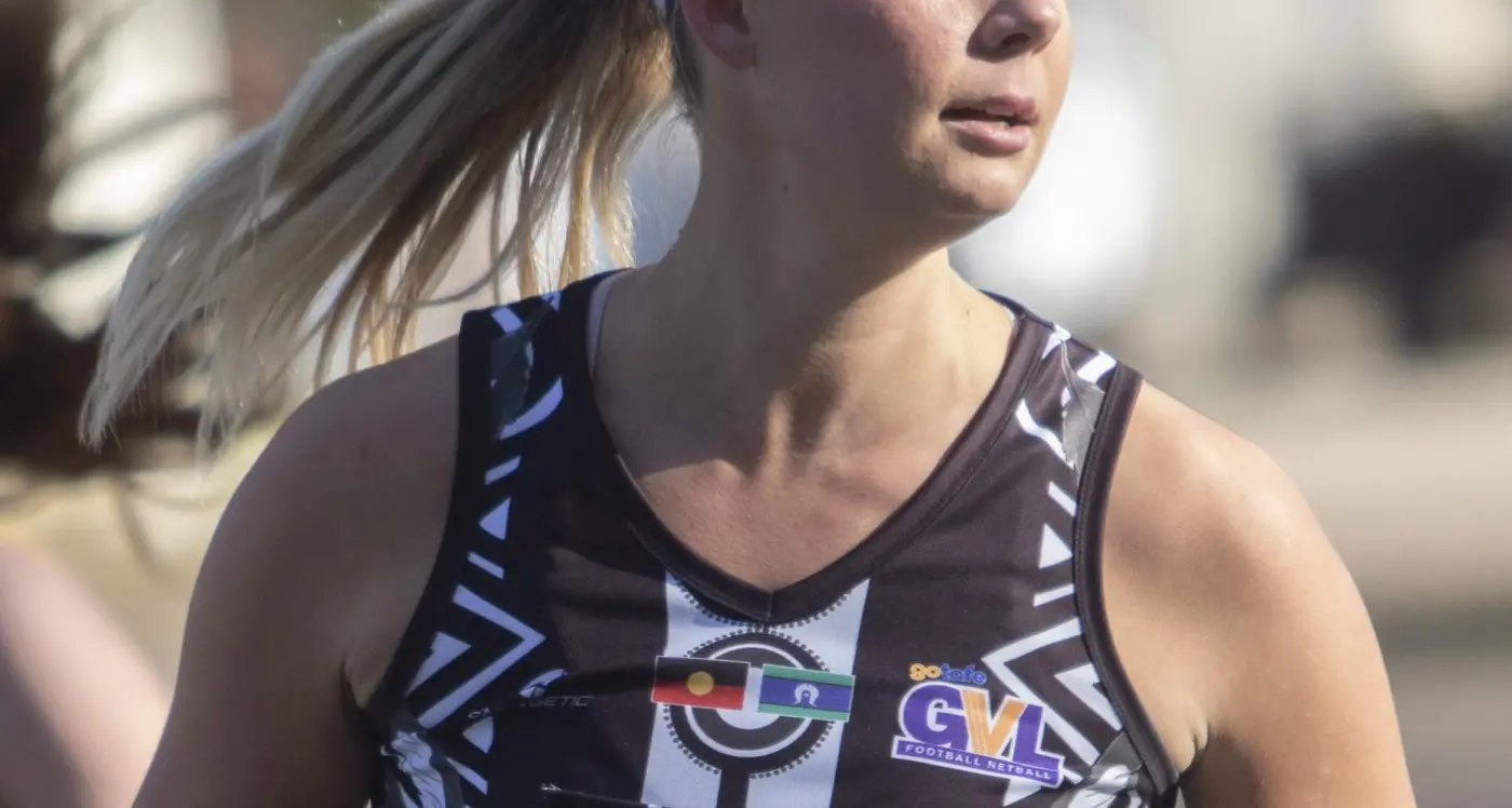 Hoare’s 200th game celebrated in style with commanding victory