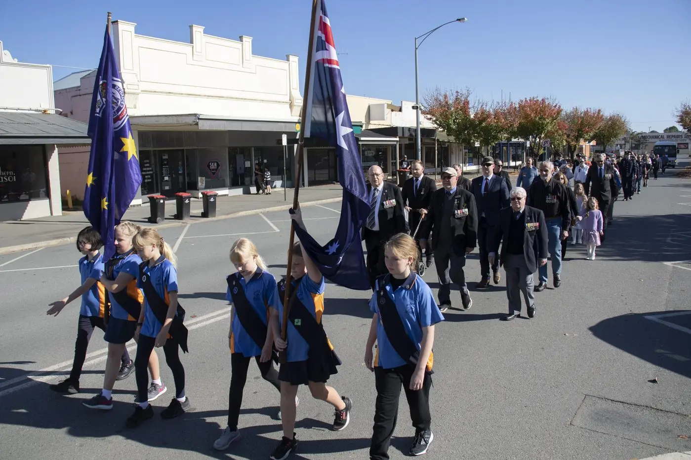 THE MARCH: Euroa Girl Guides leading the ANZAC Day march down Binney St. PHOTOS: Dale Mann Id:40594