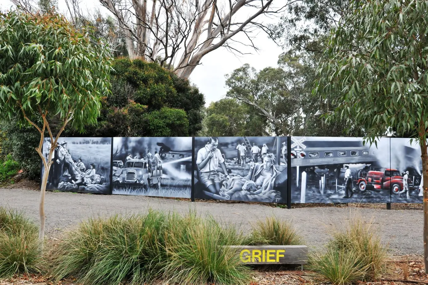 MURALS: Painted by local Benalla artist Tim Bowtell, the two murals depict the Southern Aurora tragedy which took place in Violet Town in 1969 when a head\\u2013on train crash occurred just after 7am. PHOTO: Bethanie Sessions