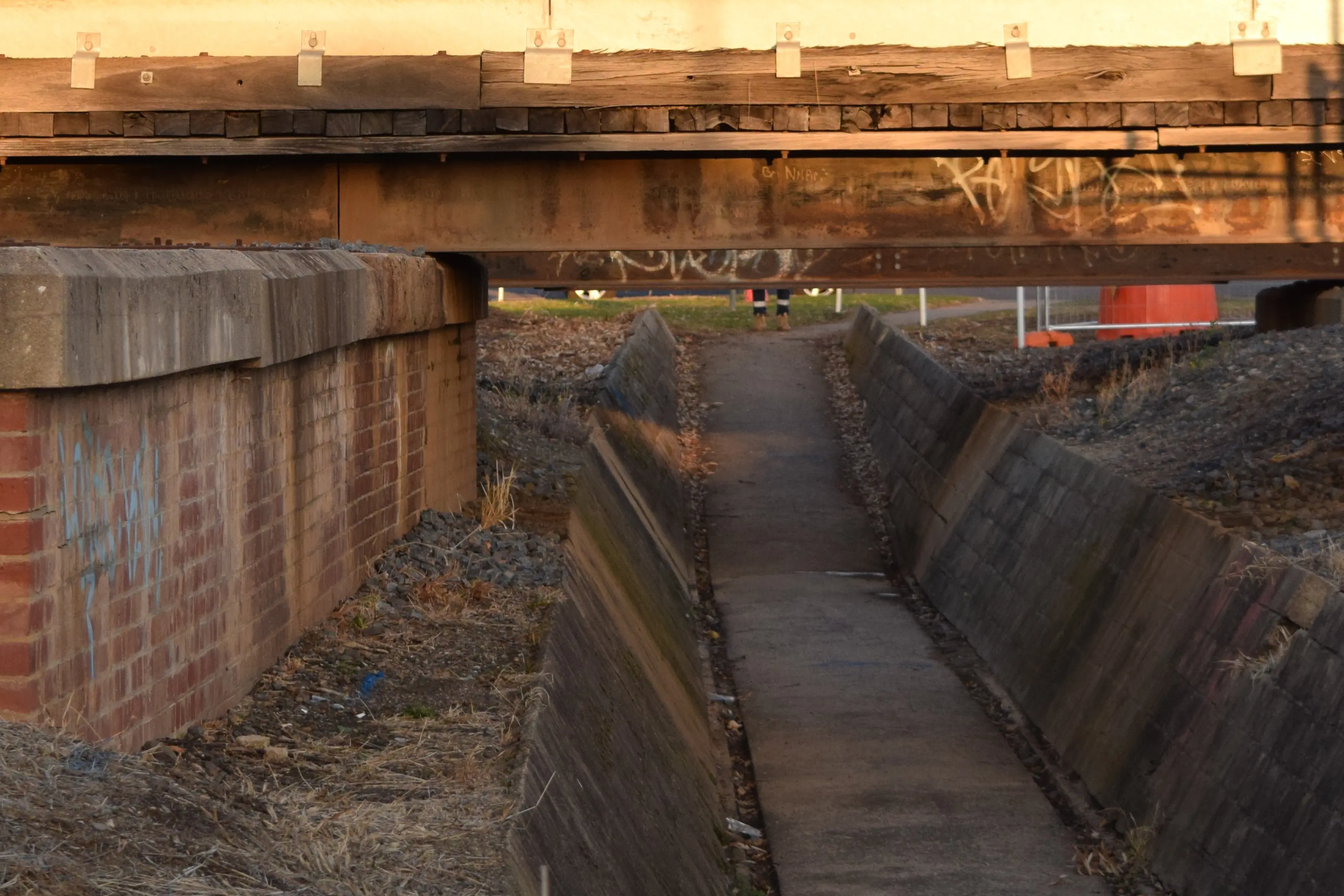 <p>NOT GOING AWAY: Advocacy for the Frost Street underpass continues.</p>\\n