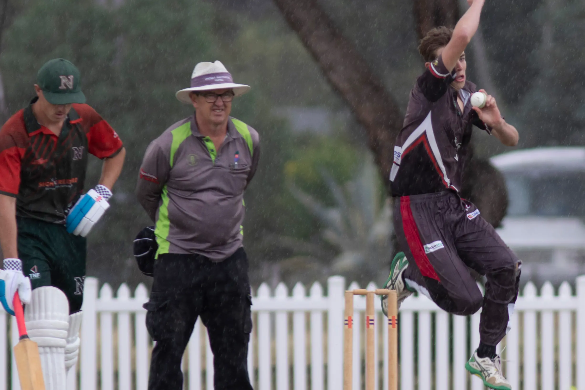 <p>FIRST OF THREE: Oliver Wilson rockets one down. PHOTOS: Dale Mann</p>\\n