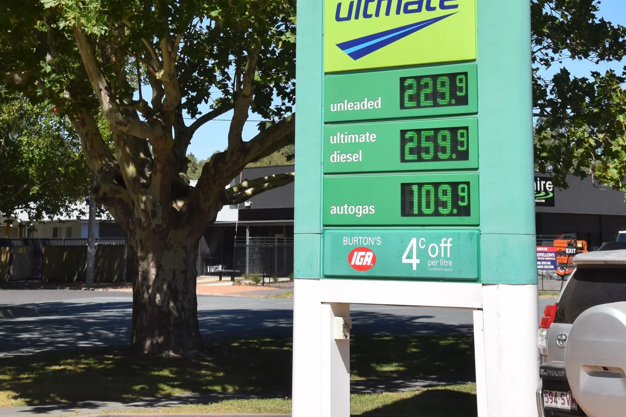 <p>SUPPLY ADDRESSED: Both federal and state governments and local fuel retailers have taken action to avoid panic buying and fuel disruption.</p>\\n