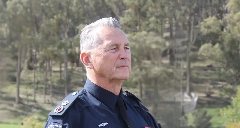 Police probe fugitive's Porepunkah escape as new details emerge of fatal shooting