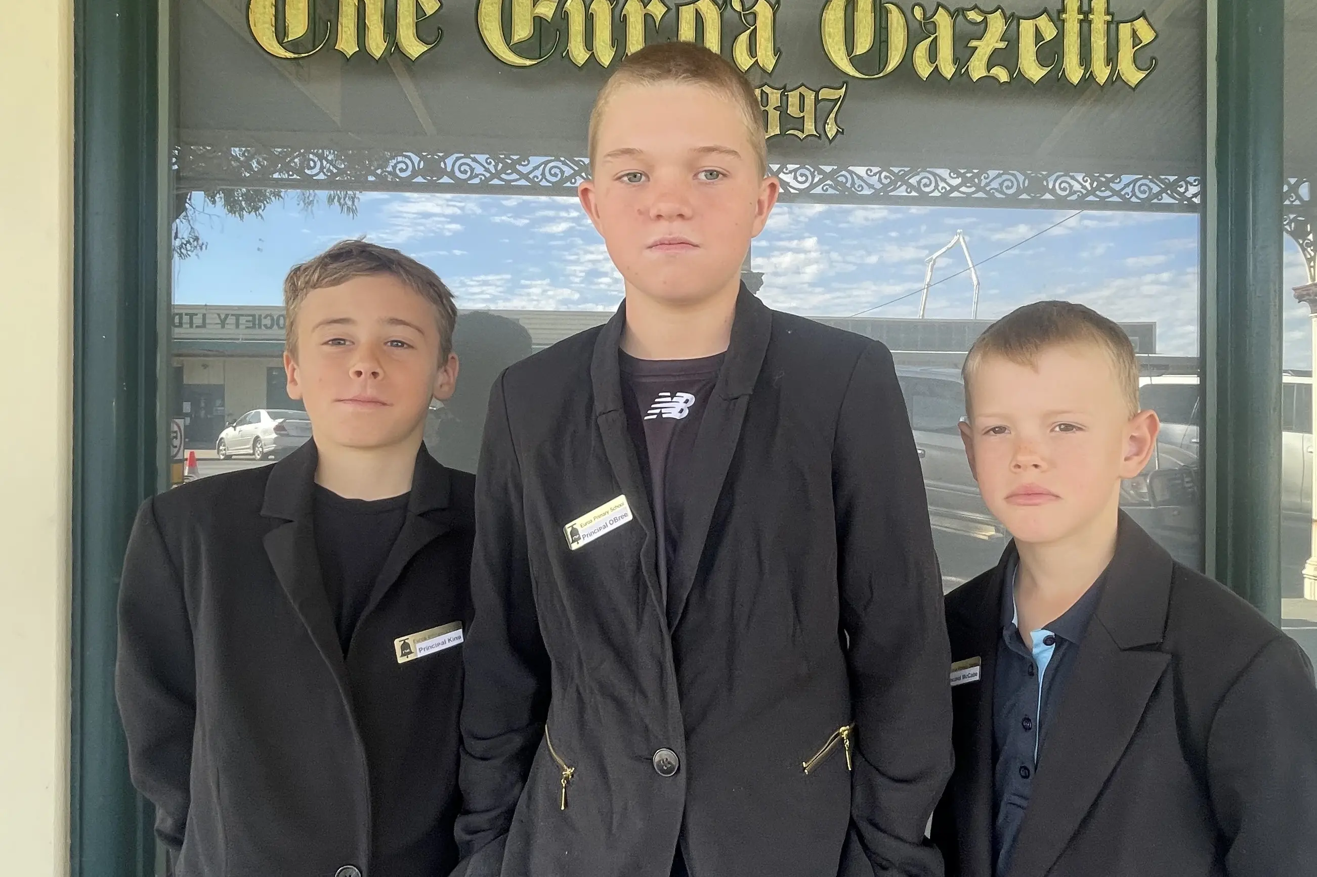 <p>SERIOUS VISIT: With the smooth running of their school the topic of the day, Messrs King, O\\'Bree, and McCabe made a whistle-stop visit to this masthead for a good chat. PHOTO: Andy Wilson</p>\\n