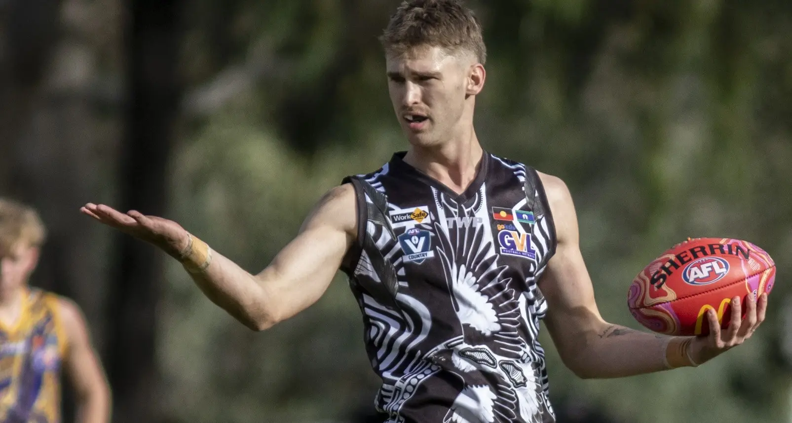 Paul’s six goals powers Magpies home