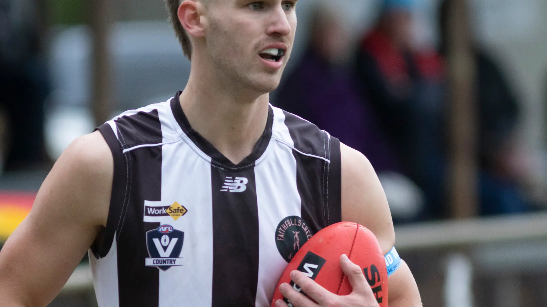 Magpies topple third-placed Seymour