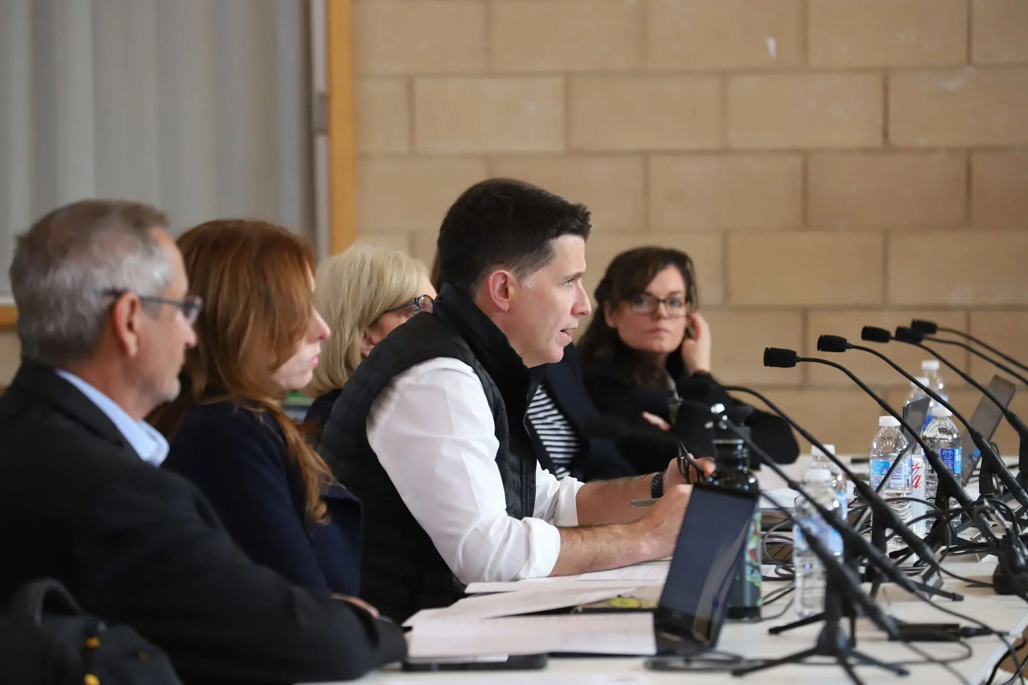 <p>RECOMMENDATIONS RETURNED: The inquiry\\'s committee chair Ryan Batchelor at the Harcourt open microphone hearing. The inquiry\\'s report was tabled in Parliament last week and made 80 recommendations to government.</p>\\n