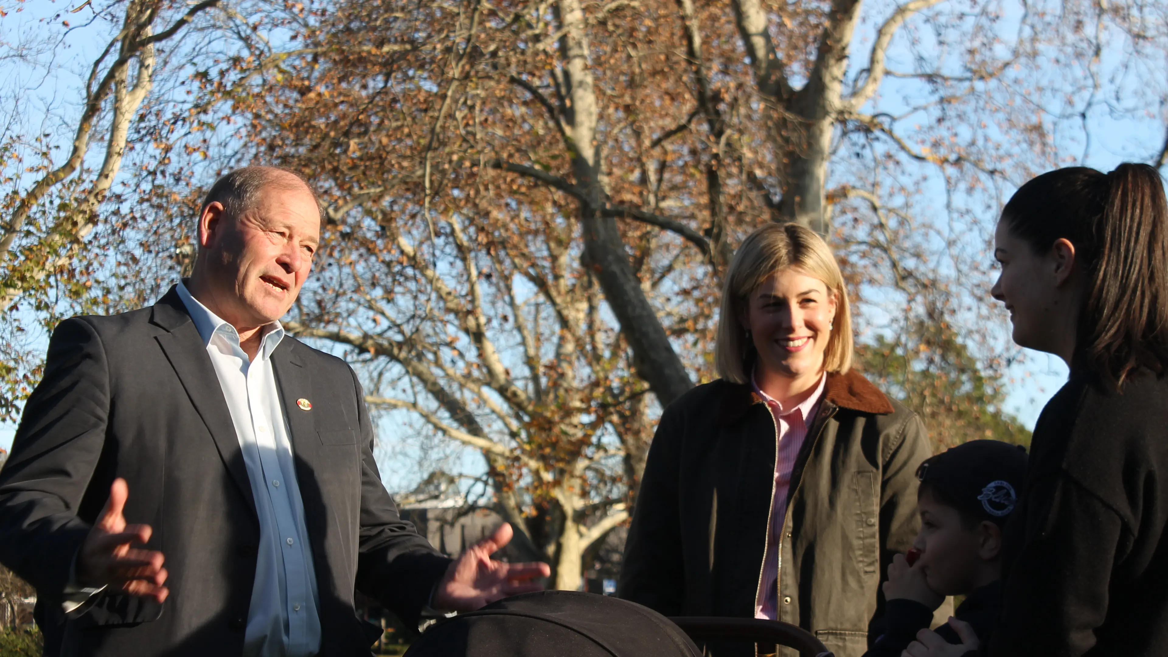 Pledge to return Country Roads and Bridges program