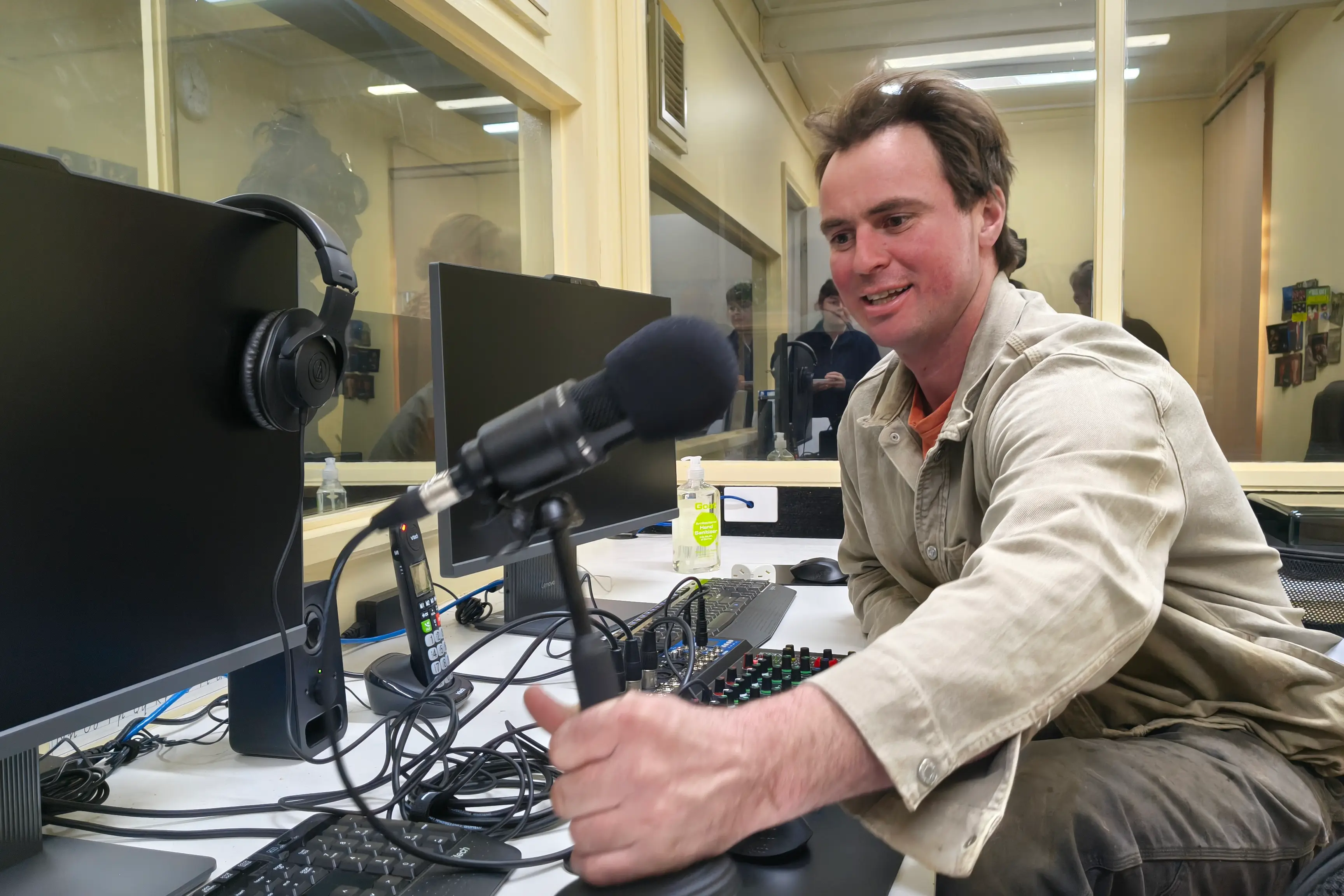 <p>ON AIR IN THREE, TWO, ONE: Hugh Salmon warms up the chair at 7Creeks Radio\\'s studio suite. The Strathbogie-based and freshly minted presenter is one of a troupe of locally trained radio hosts.</p>\\n