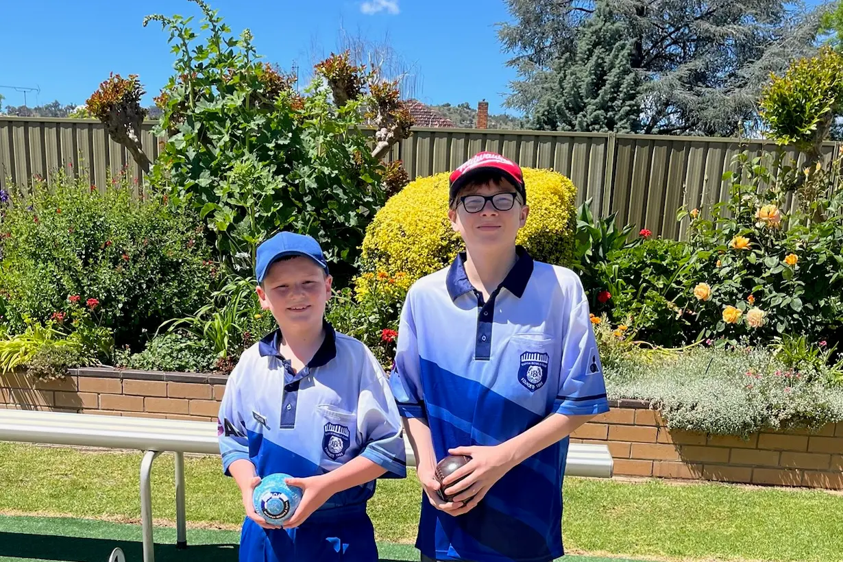 <p>FIRST TIMERS: Archer Grant and Billy Ruffells are ready to roll into their first bowls season. PHOTO: Dale Mann</p>\\n